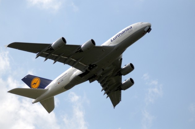 A 380-800 LH D-AIMA